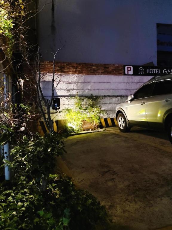 Gallery Hotel Busan Bagian luar foto